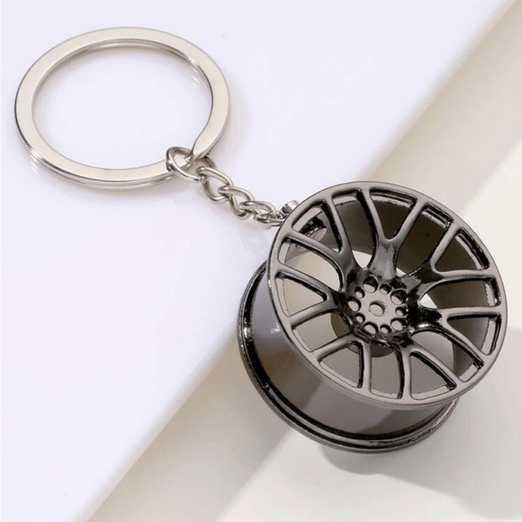 Black Rim Key Chain - Picture 3 of 4